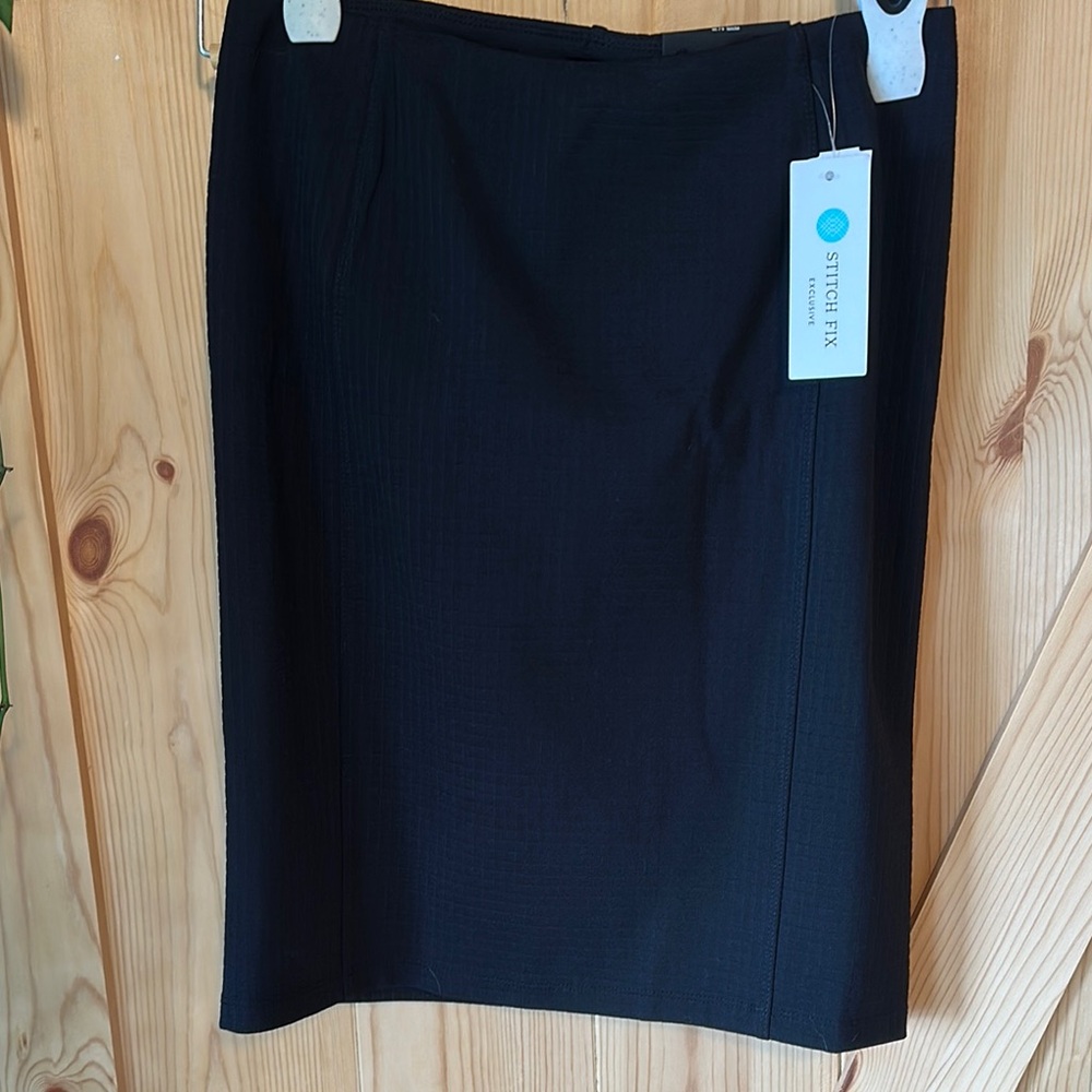 Liverpool Women's Classic Black Pencil Skirt